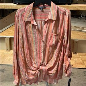 Zac & Rachel Woman Lightweight Button Down Blouse